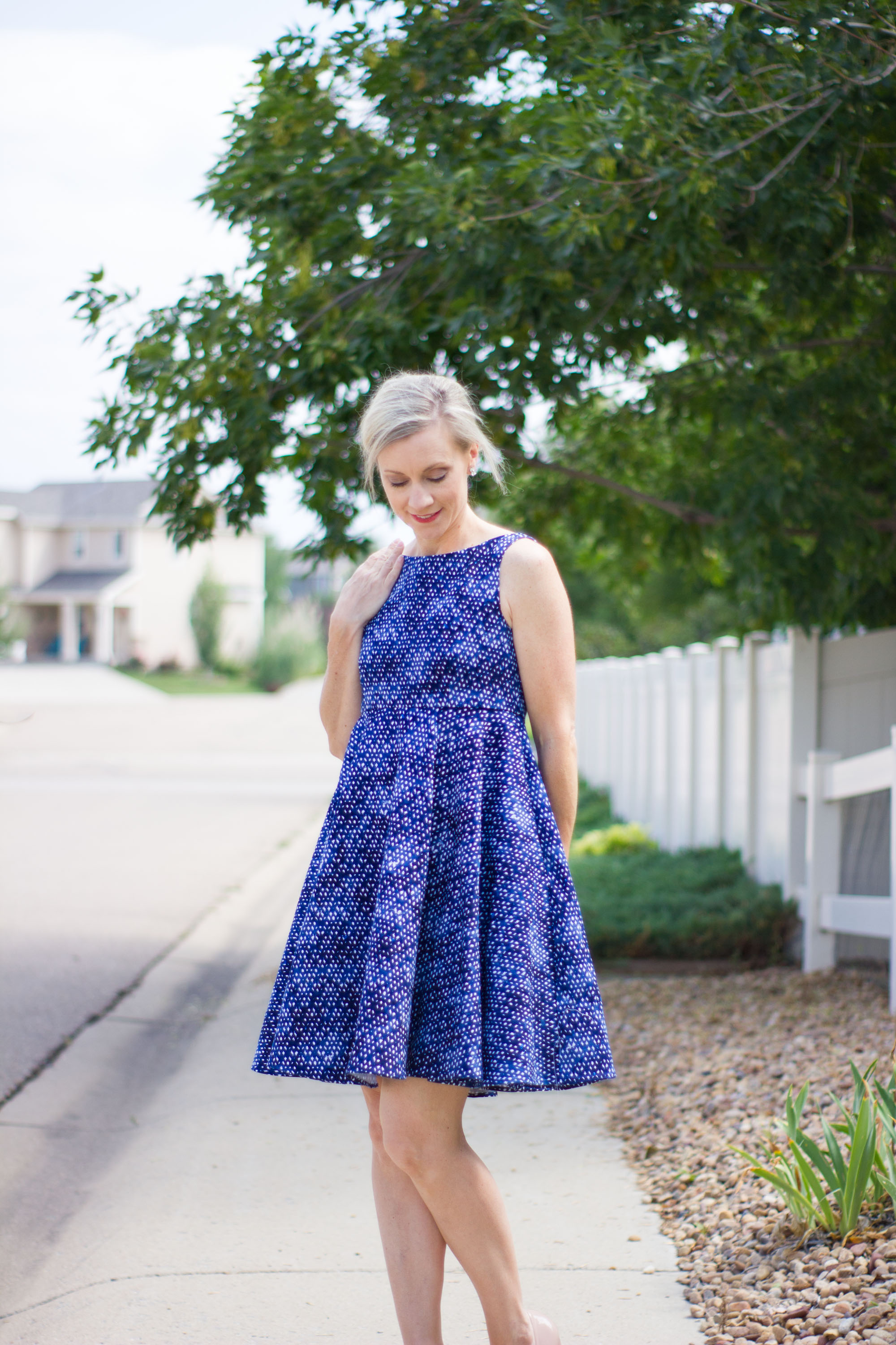 DIY Circle Skirt Bow Back Dress: Vogue 1102 - Indoor Shannon