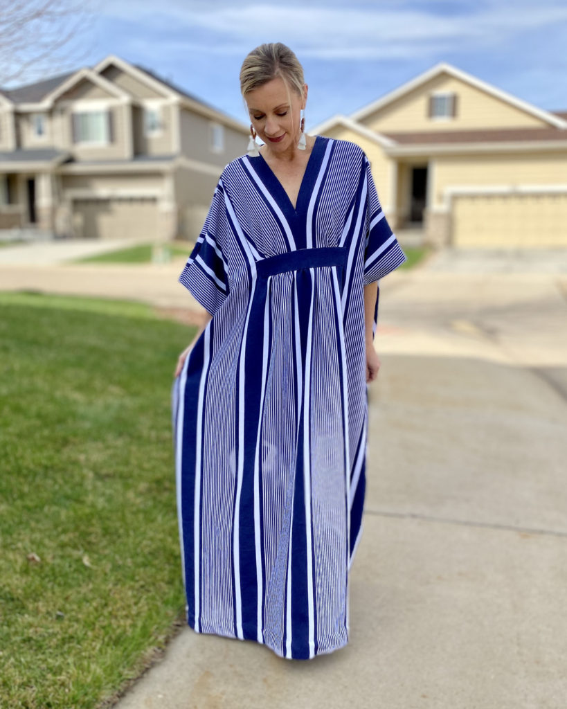 DIY Striped Caftan: Simplicity 8505 - Indoor Shannon